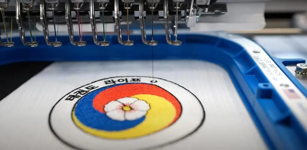 MS Brodering Lystrupvej 1F 8240 Risksov Danmark CVR-nummer: 40048170 Bankoplysninger: 3409 12717822 +45 22 32 39 90 : msbrodering@gmail.com